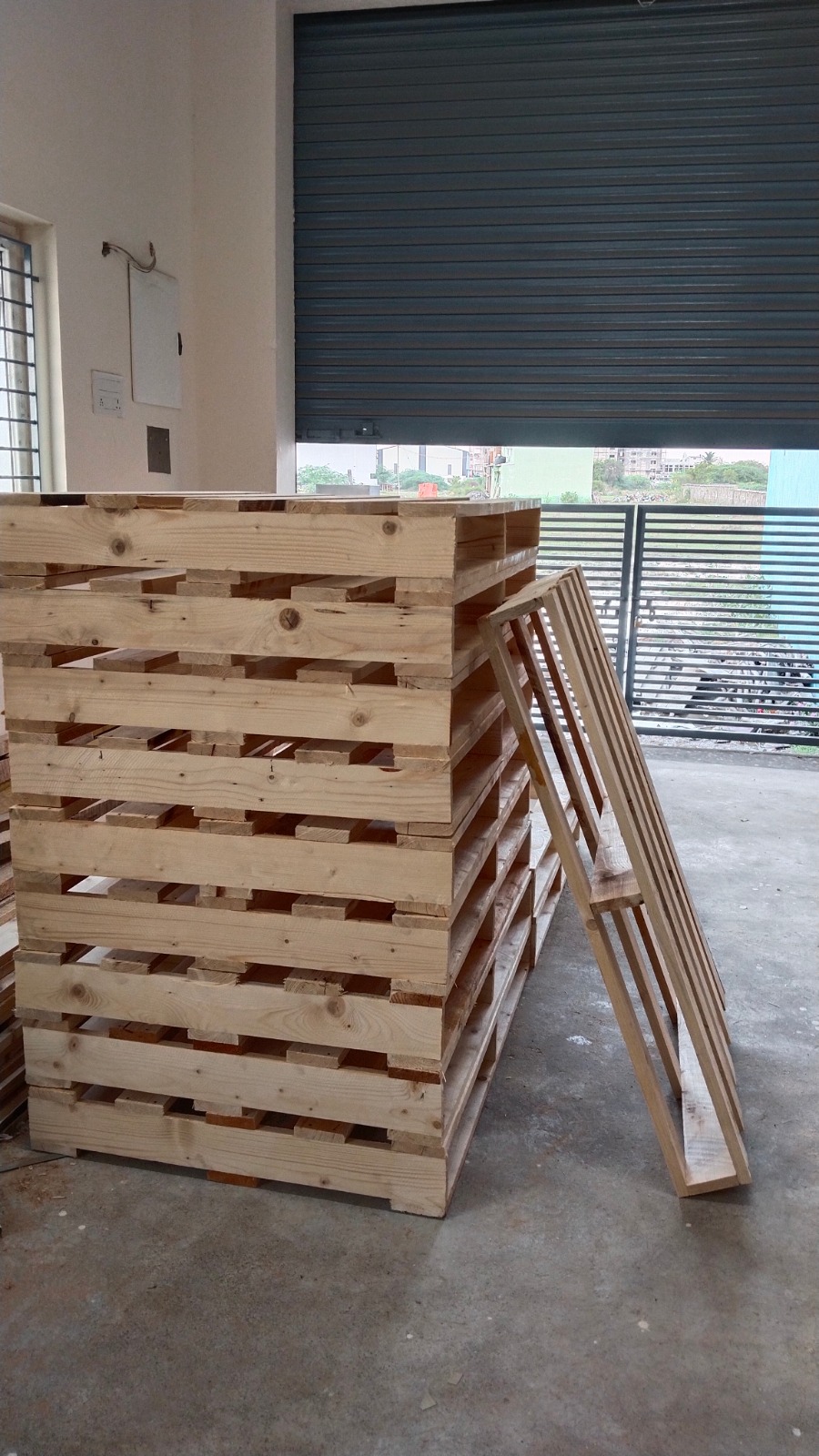 Heavy Duty Wooden Manufacturers in Sriperumbudur, Chennai